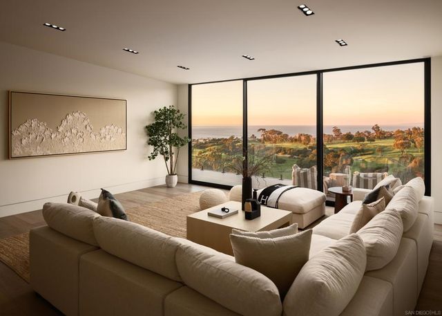 6627 Muirlands Dr, La Jolla, CA 92037