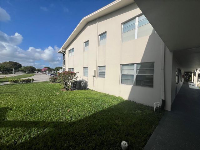 244 Farnham K 244, Deerfield Beach, FL 33442