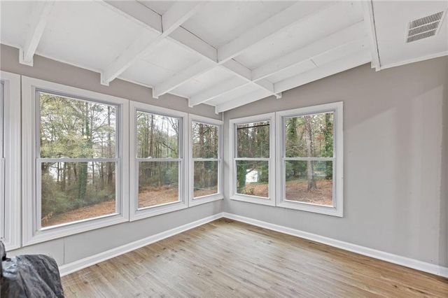 2224 Hudson Drive SW, Lilburn, GA 30047