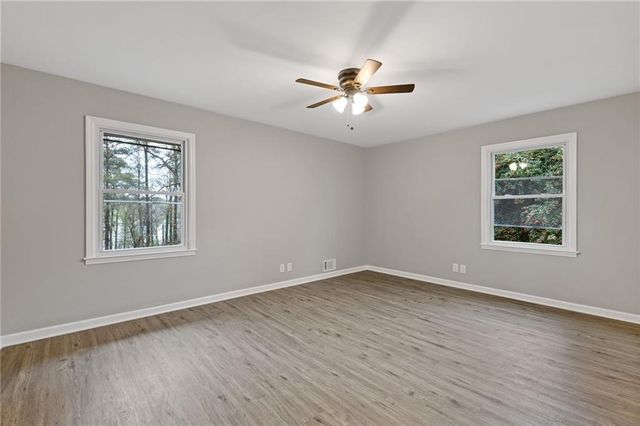 2224 Hudson Drive SW, Lilburn, GA 30047