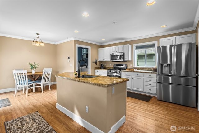 2279 Palisade Blvd, Dupont, WA 98327