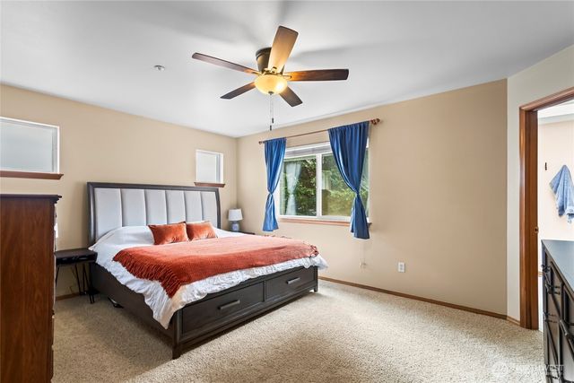 2279 Palisade Blvd, Dupont, WA 98327