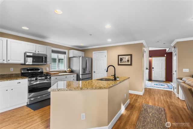 2279 Palisade Blvd, Dupont, WA 98327