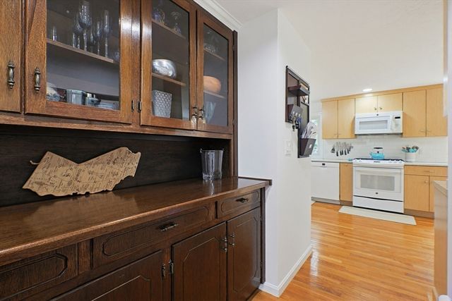 70 Randall St, Easton, MA 02356