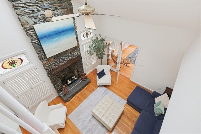 70 Randall St, Easton, MA 02356