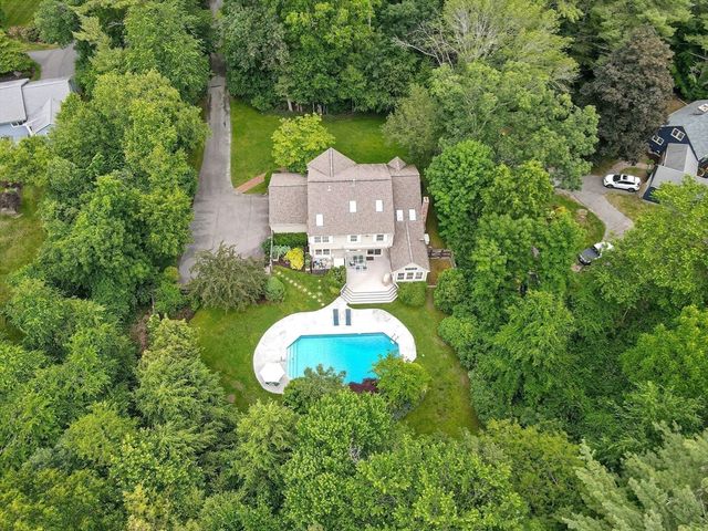 70 Randall St, Easton, MA 02356