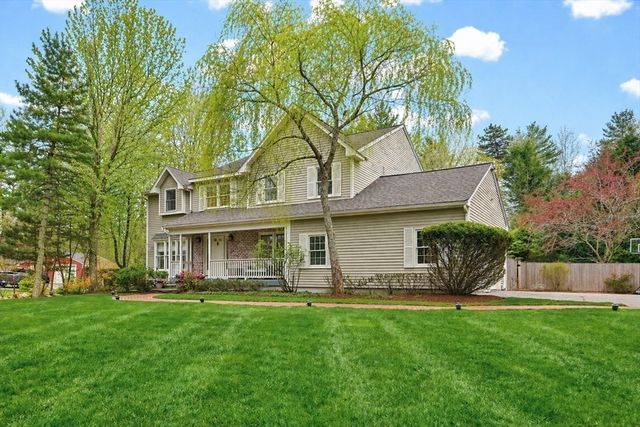 70 Randall St, Easton, MA 02356