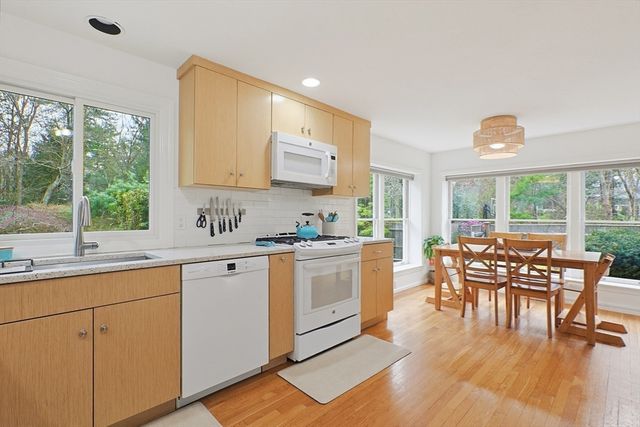 70 Randall St, Easton, MA 02356