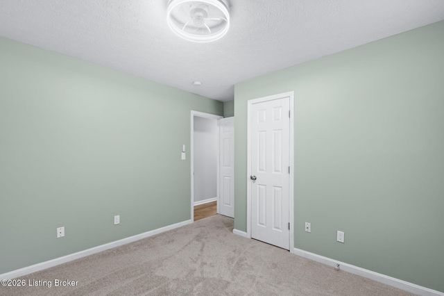 510 Jennymac Dr, Louisville, KY 40229