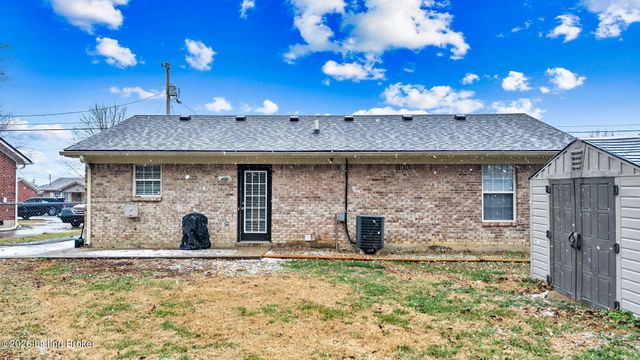 510 Jennymac Dr, Louisville, KY 40229