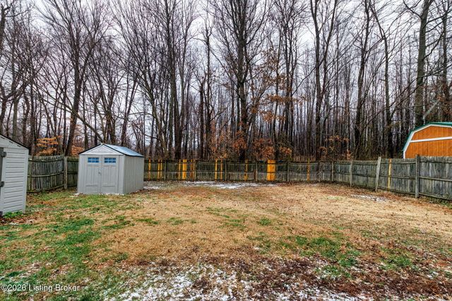 510 Jennymac Dr, Louisville, KY 40229