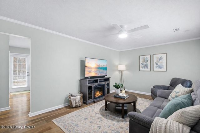 510 Jennymac Dr, Louisville, KY 40229