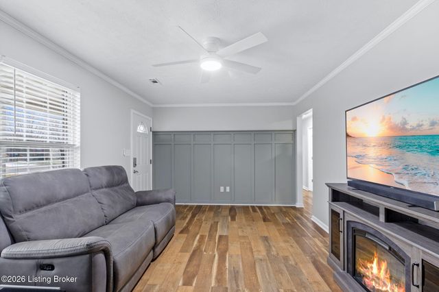 510 Jennymac Dr, Louisville, KY 40229