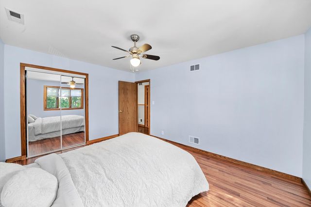 2231 N 72nd Court, Elmwood Park, IL 60707