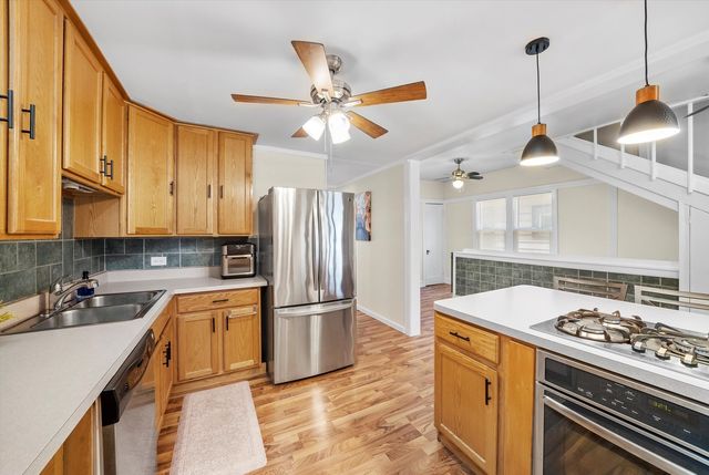 2231 N 72nd Court, Elmwood Park, IL 60707