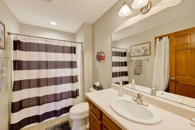5629 Kinsale Drive, Fitchburg, WI 53711