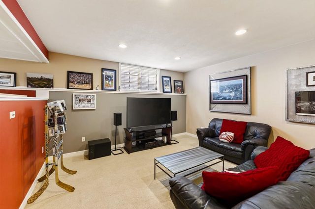 5629 Kinsale Drive, Fitchburg, WI 53711