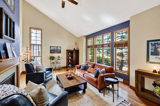5629 Kinsale Drive, Fitchburg, WI 53711