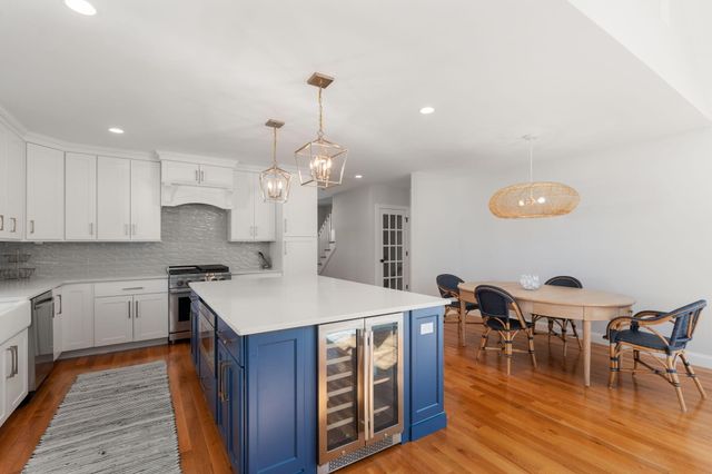 36 Rosewood Circle, Mashpee, MA 02649