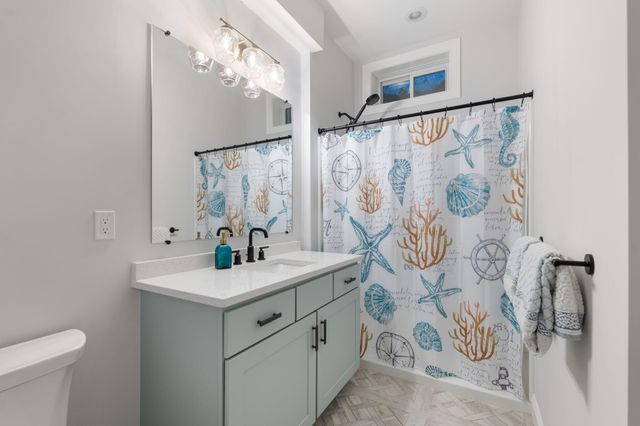 36 Rosewood Circle, Mashpee, MA 02649