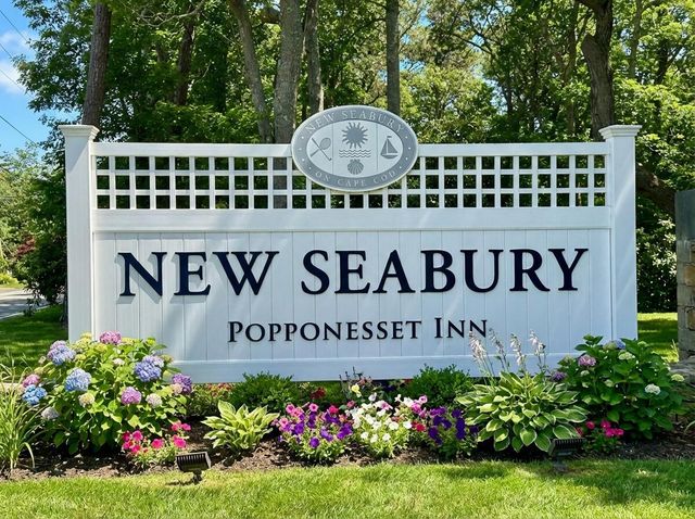 36 Rosewood Circle, Mashpee, MA 02649