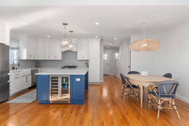 36 Rosewood Circle, Mashpee, MA 02649