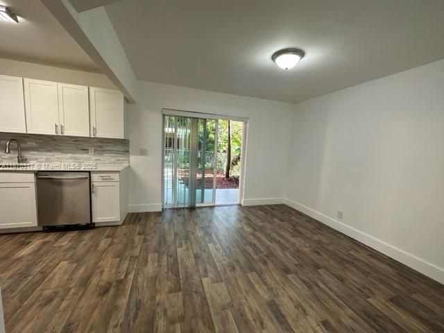 5954 NW 25th Ct 217, Sunrise, FL 33313