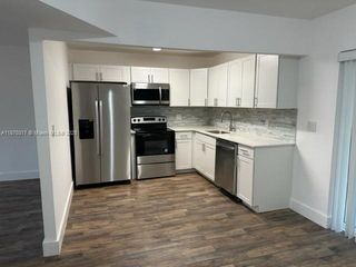 5954 NW 25th Ct 217, Sunrise, FL 33313