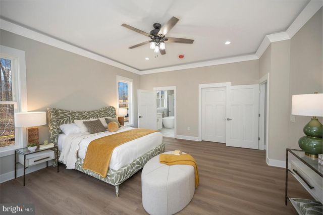 2 OLD HOUSE, Bumpass, VA 23024