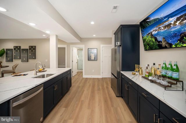 2 OLD HOUSE, Bumpass, VA 23024