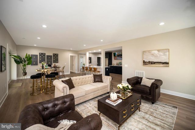 2 OLD HOUSE, Bumpass, VA 23024