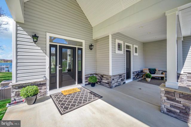 2 OLD HOUSE, Bumpass, VA 23024