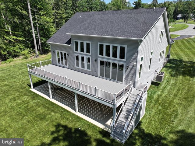 2 OLD HOUSE, Bumpass, VA 23024