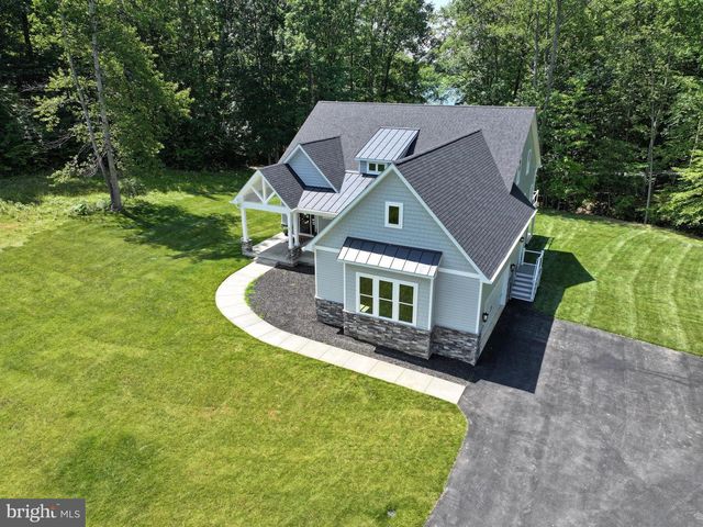 2 OLD HOUSE, Bumpass, VA 23024