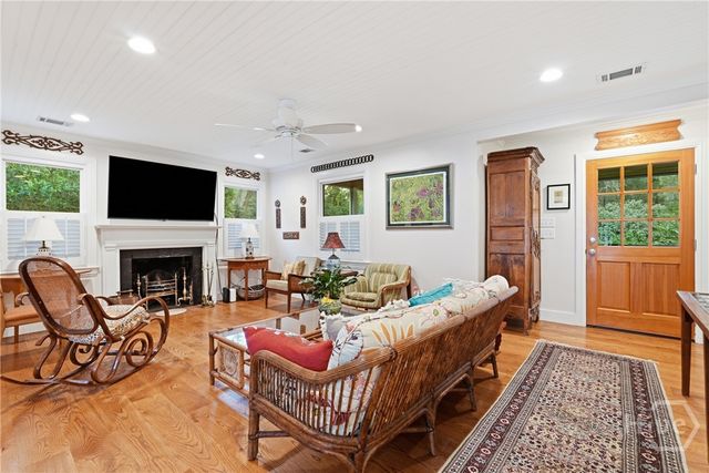 26 Nancy Place, Savannah, GA 31406