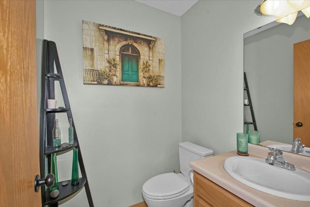 10469 64th Way, Albertville, MN 55301