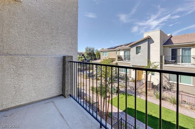 6811 Sage Gold Court, North Las Vegas, NV 89086