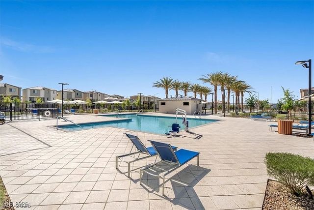 6811 Sage Gold Court, North Las Vegas, NV 89086