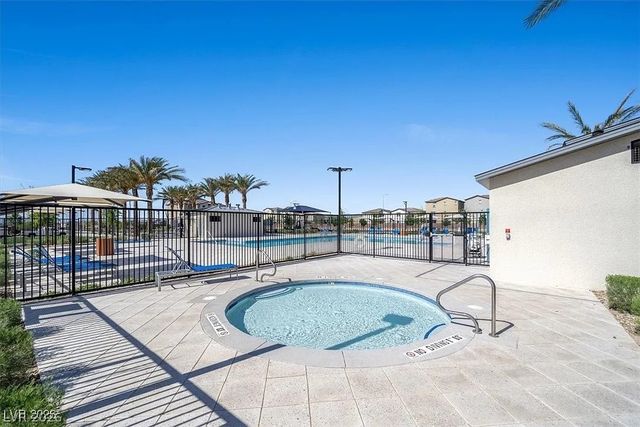 6811 Sage Gold Court, North Las Vegas, NV 89086