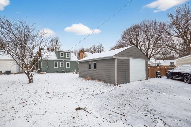 5541 33rd Avenue S, Minneapolis, MN 55417