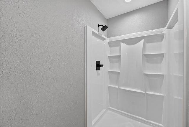 2760 Hollandale Lane, Farmers Branch, TX 75234