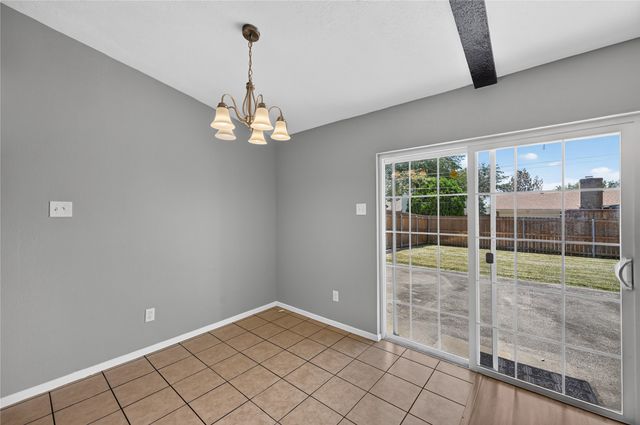 2760 Hollandale Lane, Farmers Branch, TX 75234
