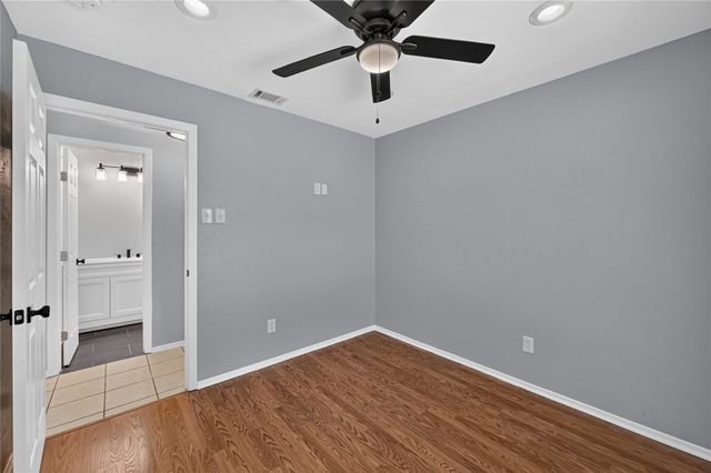 2760 Hollandale Lane, Farmers Branch, TX 75234