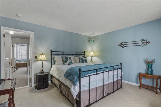 70 Brickyard Rd Unit 25, Essex Junction, VT 05452