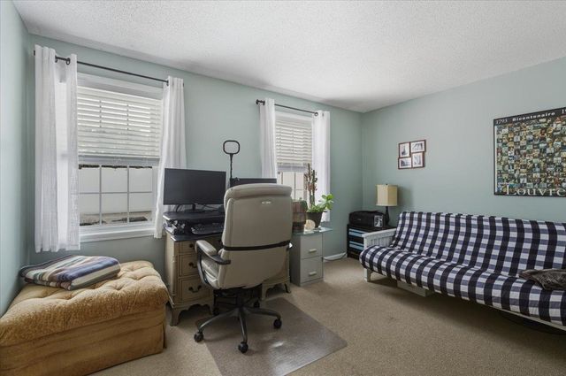 70 Brickyard Rd Unit 25, Essex Junction, VT 05452