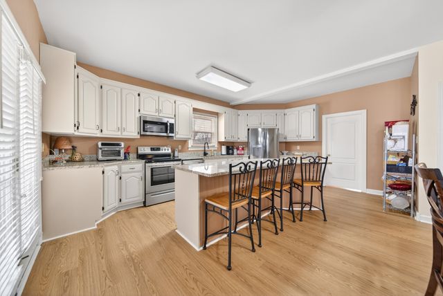 2236 New Hope Rd, Hendersonville, TN 37075
