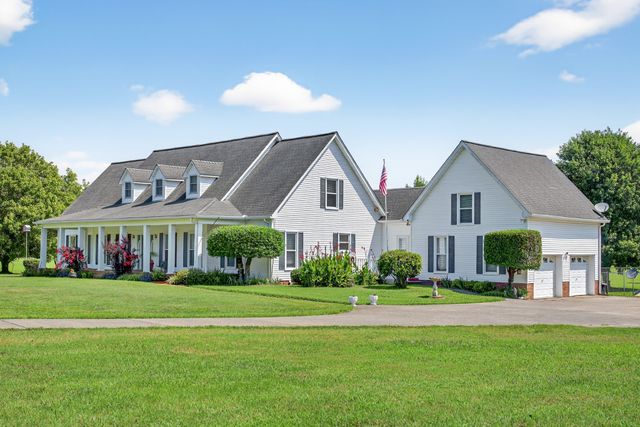 2236 New Hope Rd, Hendersonville, TN 37075