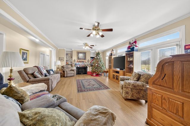2236 New Hope Rd, Hendersonville, TN 37075