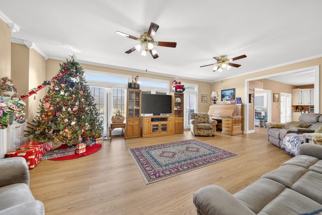 2236 New Hope Rd, Hendersonville, TN 37075