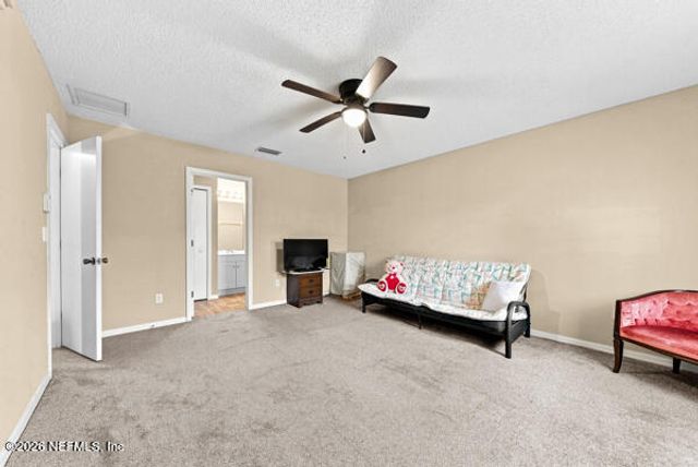 7705 HIGHCHAIR Lane, Jacksonville, FL 32210